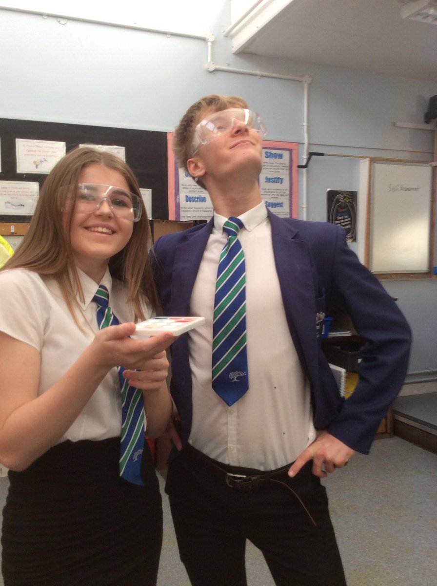 Ebor_F_Science's tweet photo. @ebor_filey Year 10 looking very proud at the results of their neutralisation investigations! Having written their own methods and risk assessments! https://t.co/BXf6YMrpyk