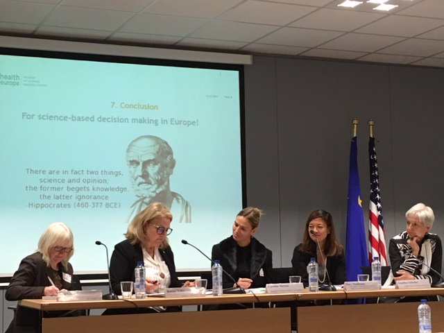 FTIconsultingEU's tweet photo. @AmChamEU Agro-food Risk Roundtable: communicating uncertainties in scientific risk assessments key for science-based decision making in EU https://t.co/BDJq6cqJS4