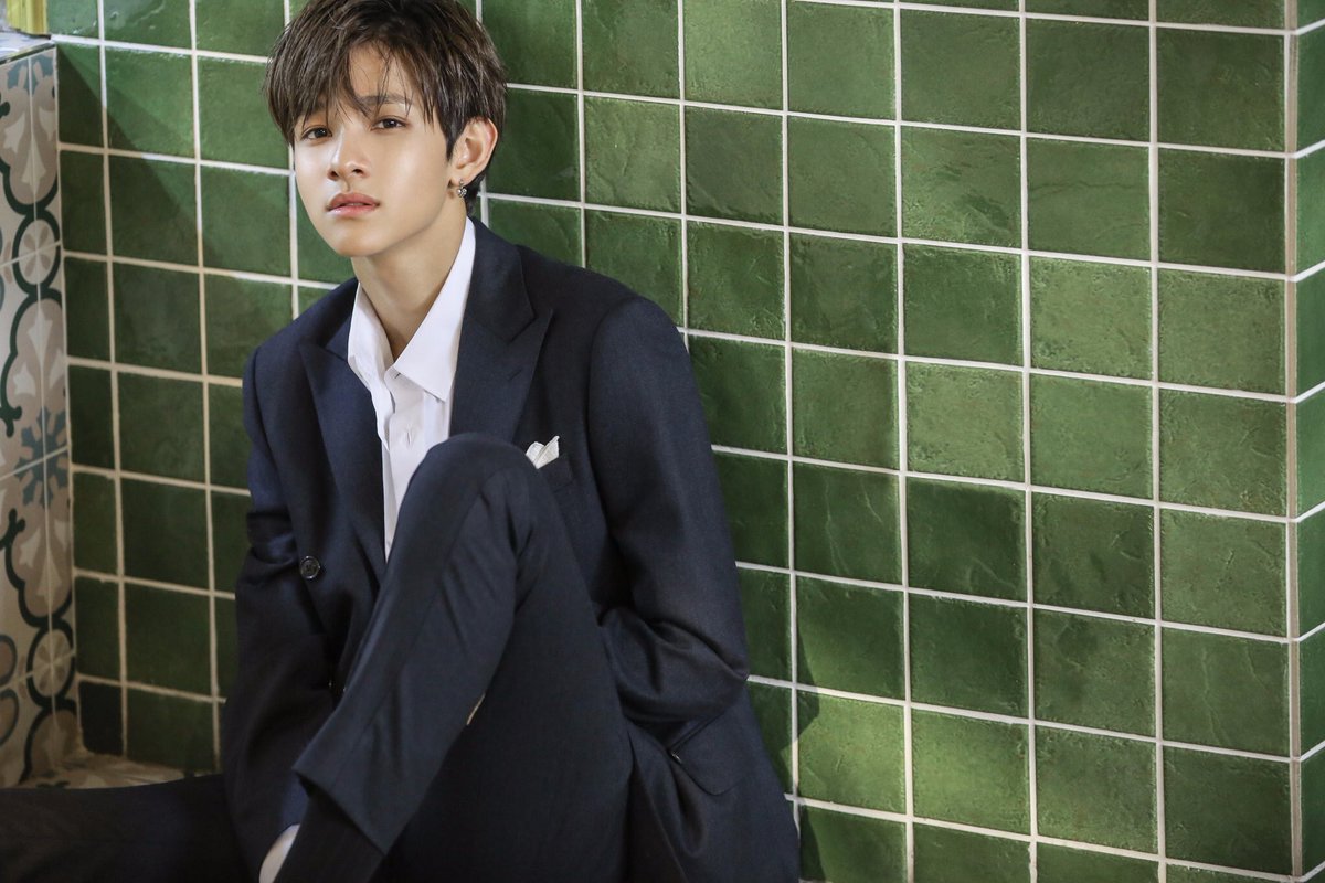 MilkyWay_Samuel's tweet photo. https://t.co/MztwkZPFdC all the MV link
2.Subscribe  Samuel’s Channel
3.👍🏻the videos
https://t.co/82f0GzkLmU the video again and again
————————————————
EYE CANDY — MUSIC VIDEO（FULL VER.）
👍🏻▶ https://t.co/jmidCZcpgd
#EYECANDY #CANDY #사무엘 #Samuel https://t.co/WUk5TmBOU3