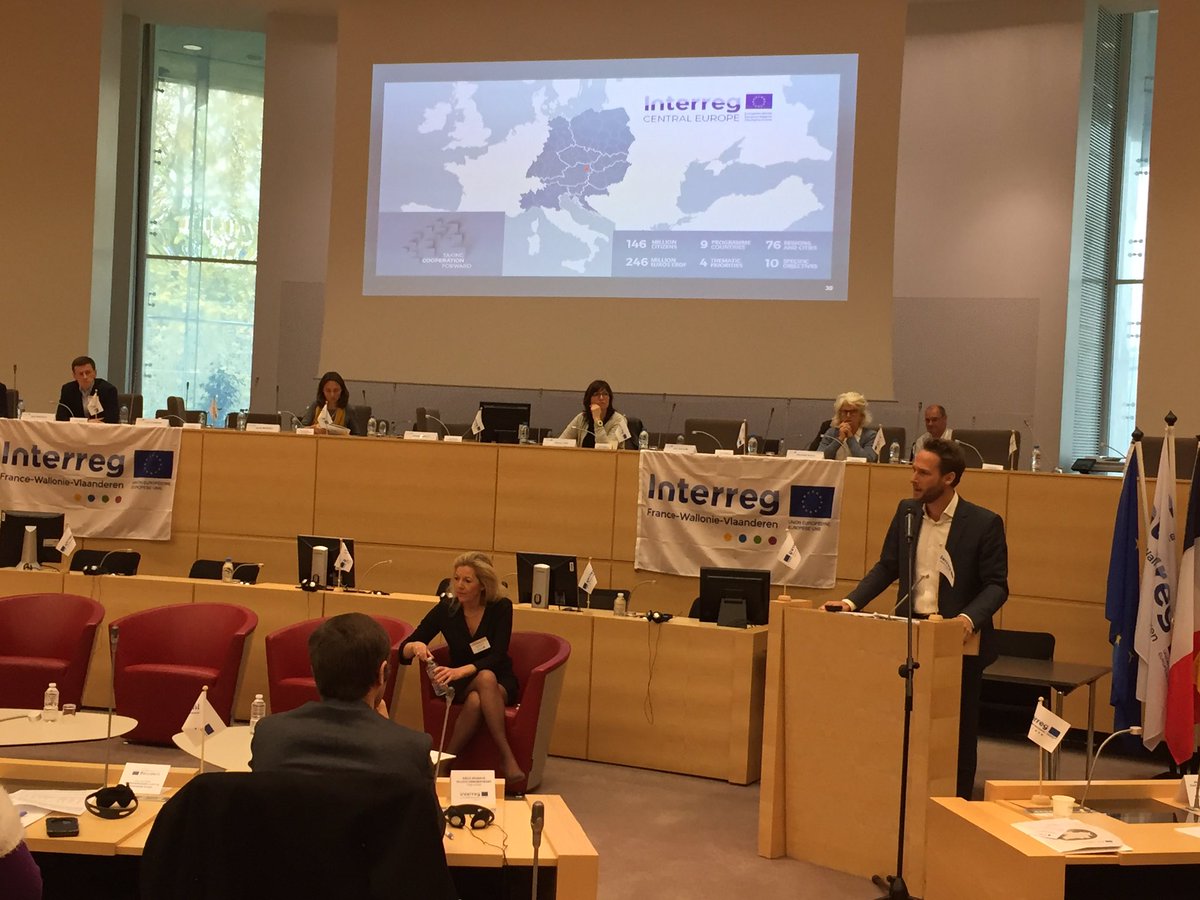 bensafia21's tweet photo. Journée en région : devenir ambassadeurs projet interreg @InterregFWVL https://t.co/lsi0xI47O9