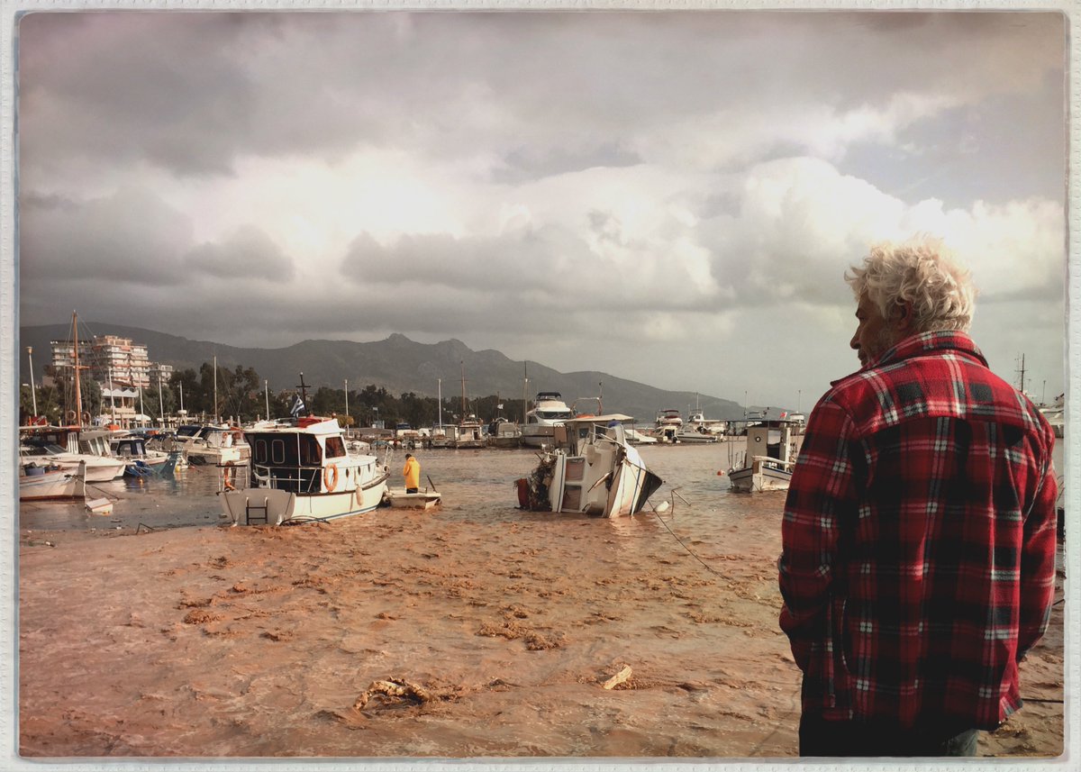 stavrosdimakk's tweet image. Flash floods in West Attica (Nea Peramos) #Hipstamatic #AuroraNCL #Robusta