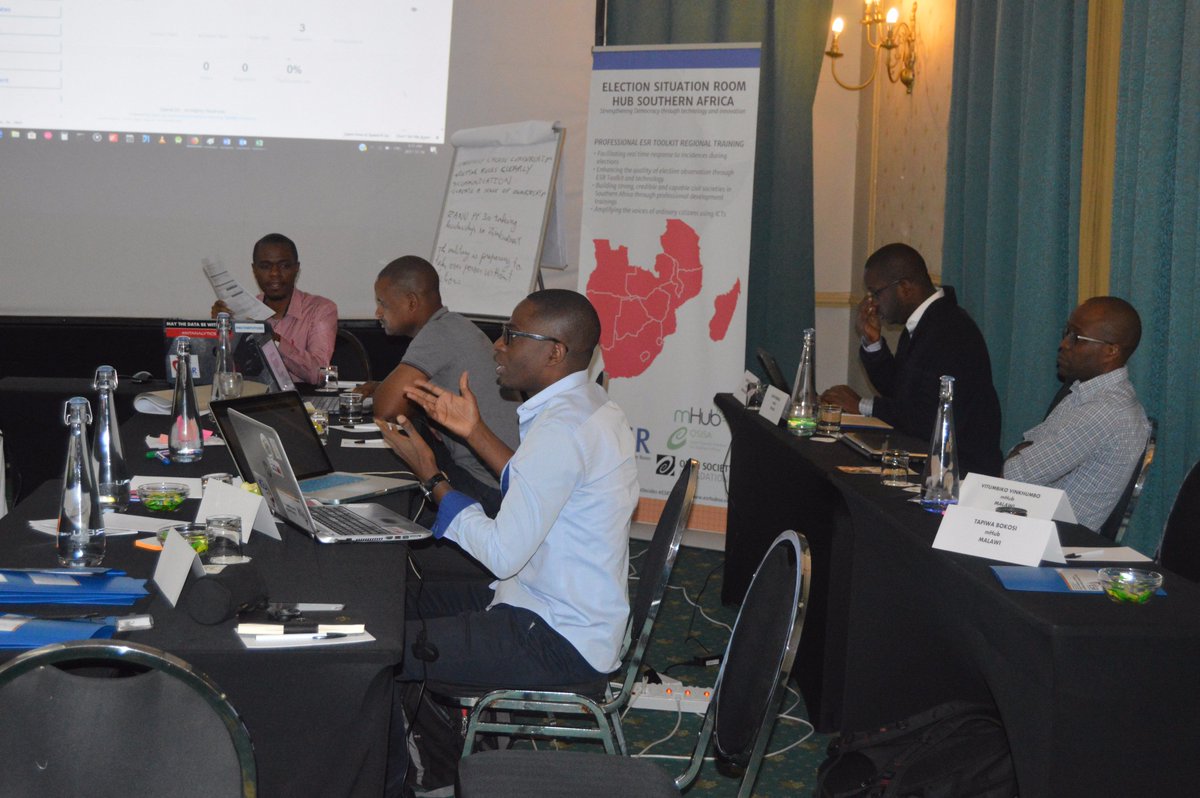 ESRHubSA's tweet photo. Trainee's listening attentively and asking questions as @VinkhumboV2 takes them through the back-end of the Open ESR system #ESRToolKit #AfricaDecides #ElectionSituationRoom https://t.co/kYP3NzsHI7