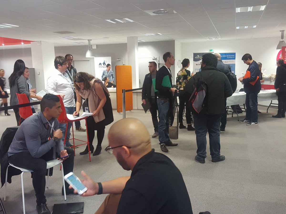 DigiWorldEvents's tweet photo. Plus que quelques minutes avant la cloture des prises de RDV
#DWW17 #speedrecruting
.@oddiris site d'emploi dedié aux ingénieurs. https://t.co/6LTzKTGKDl