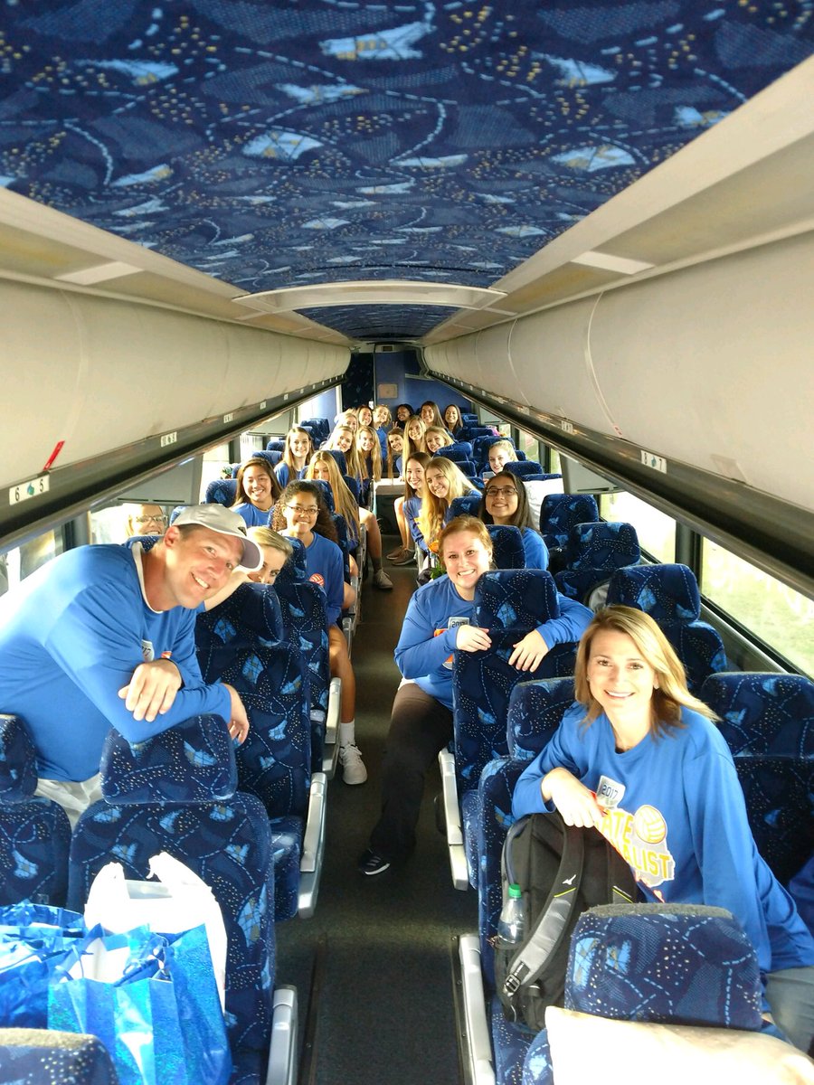 KatyISDAthletic's tweet image. Seven Lakes Volleyball is off to the #UILState 🏐 tournament. 

Good luck ladies!!  #FinishStrong

@SLHSABC @Ted_Vierling @7LakesVBnews @uiltexas @KatyTimesSports