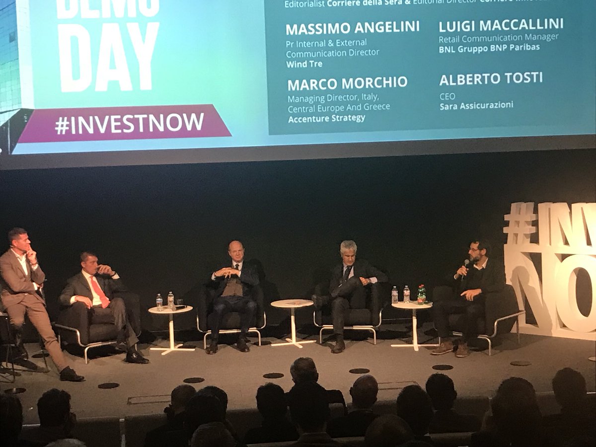 “#OpenInnovation means creating a network between corporates and #startups” Luigi Maccallini @BNLPeople during the panel “Corporates &amp; Innovation” at #OrizzonteEuropa #investnow