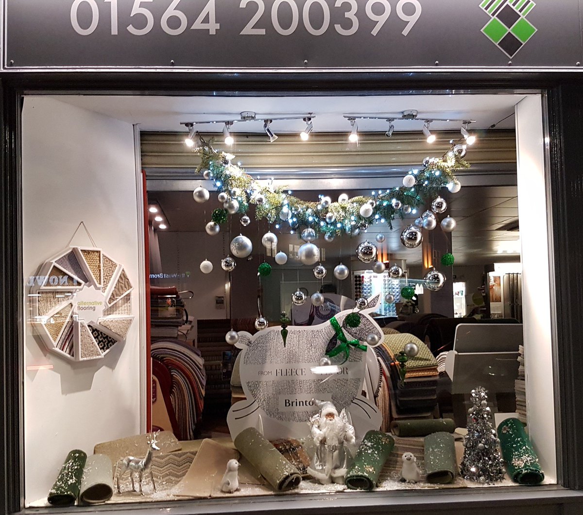 solihullfloors's tweet photo. Christmas has arrived at Solihull Flooring!
Want new flooring in time for Christmas? Visit our beautiful showroom on Station Road to arrange your free no obligation quote. https://t.co/p0aSeWBuMR