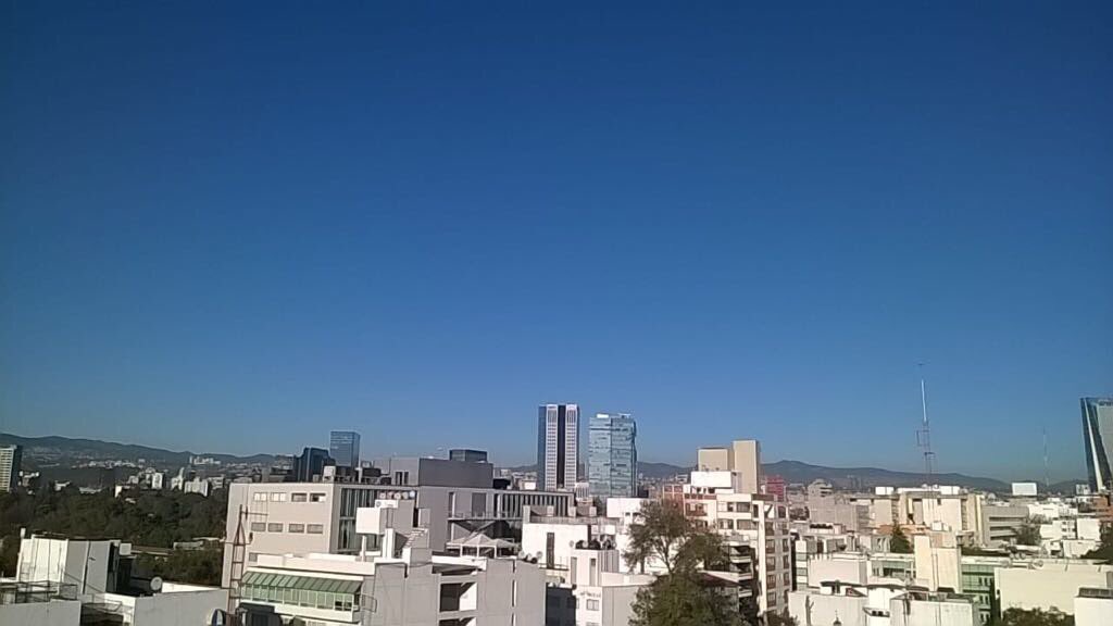 lineradiofm's tweet photo. Así amanece nuestra #CDMX esta mañana de jueves Gracias por escuchar https://t.co/HuL8OmpYzC y compartirnos tus experiencias.
Síguenos en nuestras redes sociales 🎙📻🎚 https://t.co/GGnwXcdUUn