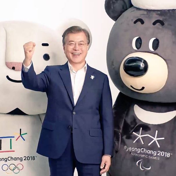 likegiantmt's tweet photo. @moonsupporter @withjs21 @Wldmditkfkdgo @kimtaenyeon @ssaribi @hjyang0404 @gazefor @weltlee 평창올림픽! 꼭 성공할 것입니다~
😌시케씨 @siquessi
전남진 @jinmadang
하로기 @harogi00 
님과 함께 릴레이 응원합니다~
함께 해주세요~~ https://t.co/WrmijRiZ9f
