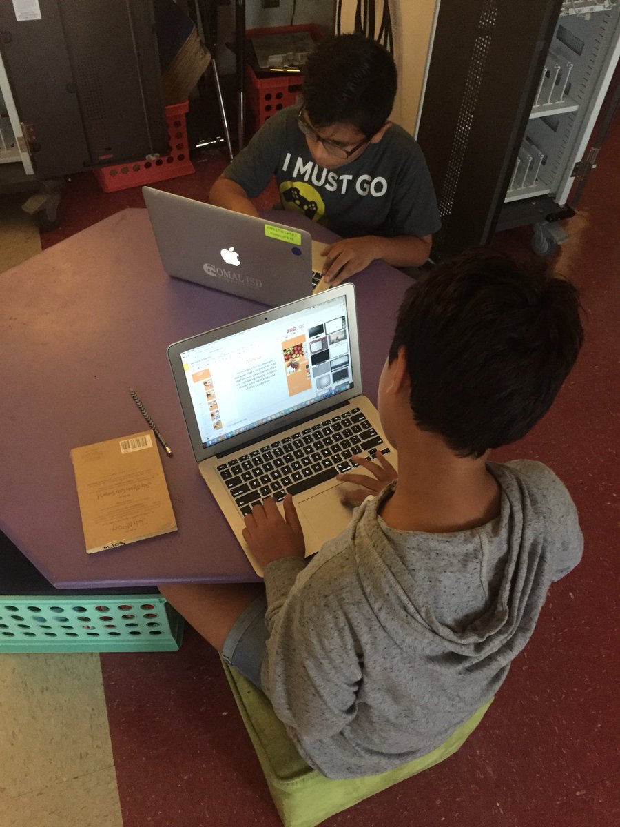 WriteOnWildcats's tweet photo. Collaborative Thanksgiving project happening right now on Google Slides! Stay tuned for the final project! https://t.co/n2tnumvwsS