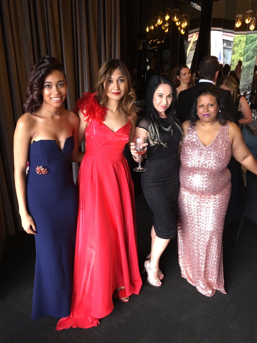 cnandco's tweet photo. The stylists guys and beautiful ladies from @itooexpert having pre-drinks @WangthaiSandton before tonight's @IIGauteng gala dinner. #cheers https://t.co/LZVMUketyW