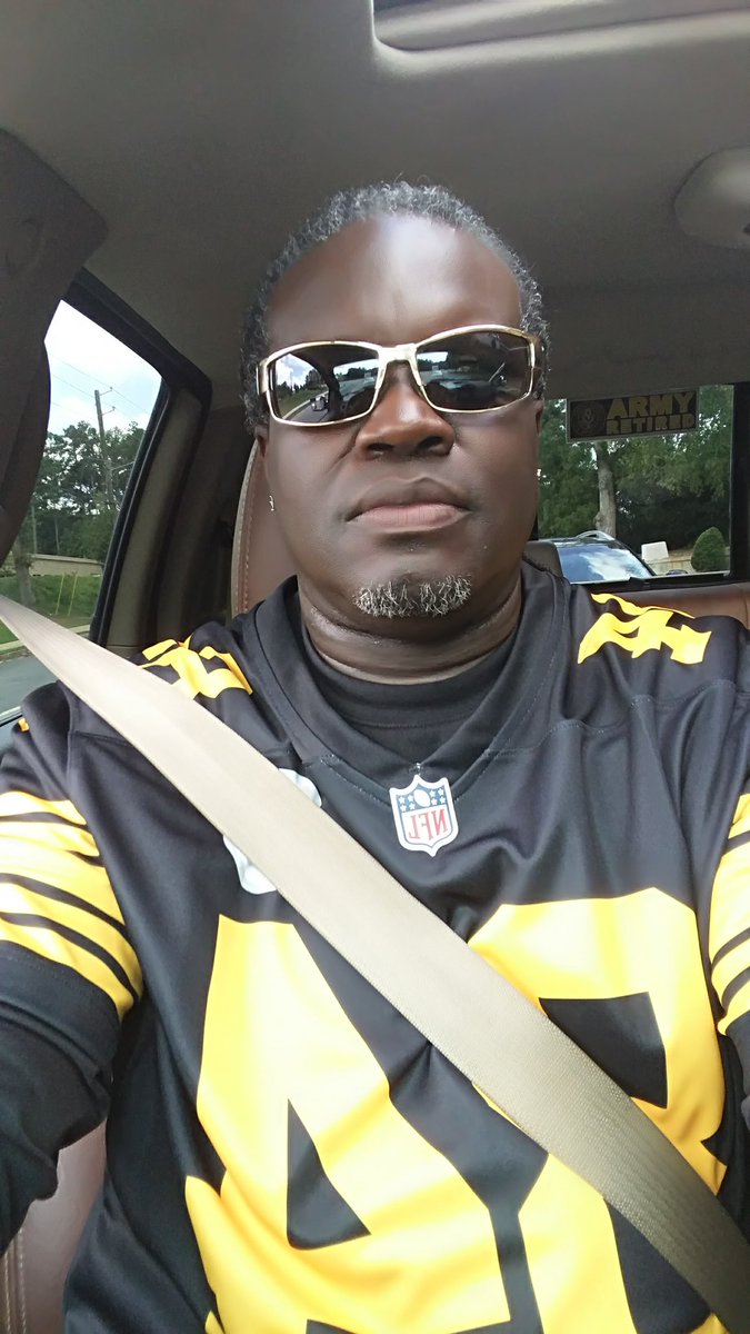 2FunnyIceCream's tweet photo. The focused look you have on your face today when you know your Steelers will be 8-2 after beating the Titans tonight in primetime. #SteelerNation #6TimeChamps #NFLThursdayNightFootball #IStillSupportKaepernick #LetsGetNumber7 https://t.co/r0mqbbDm08