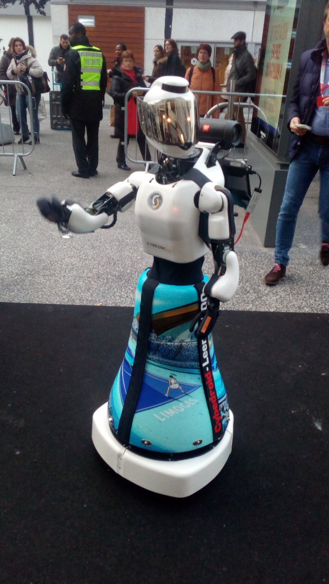 On croise même les copains de <a href="/Cybedroidsas/">Cybedroid</a> avec #leenby. Ils sont partout.