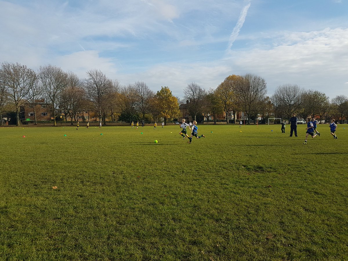 NWSnl_Sport's tweet photo. Last day of football this term for the shell boys. What a season it's been. Lots of great performances throughout the term. Next up some rugby for the boys. #nlsport #nlshell #nlfootball https://t.co/s2Sk79F3iV