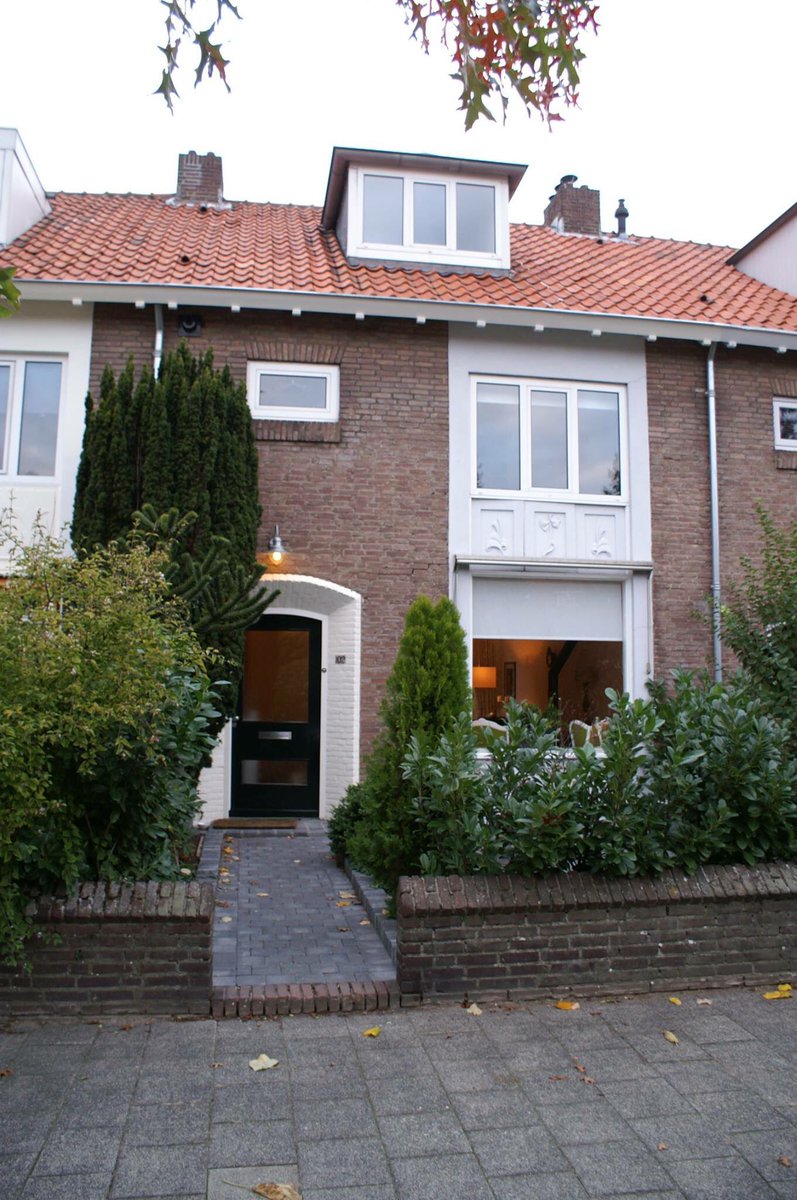 DaveWels's tweet photo. Breaking news! Ons huis op Frederik Hendriklaan 102 in Den Bosch komt te koop! 

Bij serieuze interesse stuur me een PM en ik stuur je alle informatie.

Delen mag lieve menschen! https://t.co/R6CarwyghQ