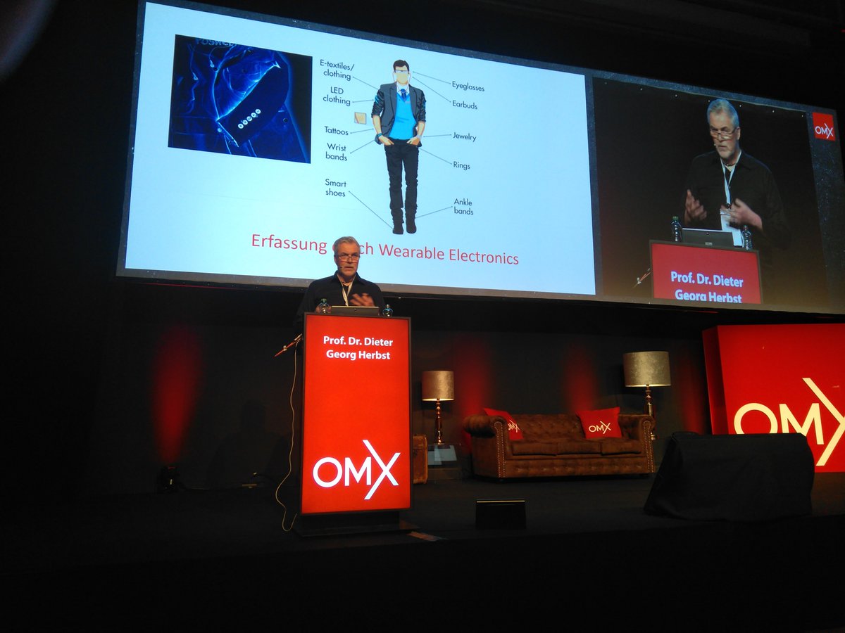 xovitool's tweet photo. Prof. Dr. Dieter Georg Herbst kennt sich mit der Hirnforschung aus und hat ein paar echt interessante Insights. #OMX #XOVI #OMXat #seokomm #SEO #marketing #onlinemarketing https://t.co/EjWrTGj7rU