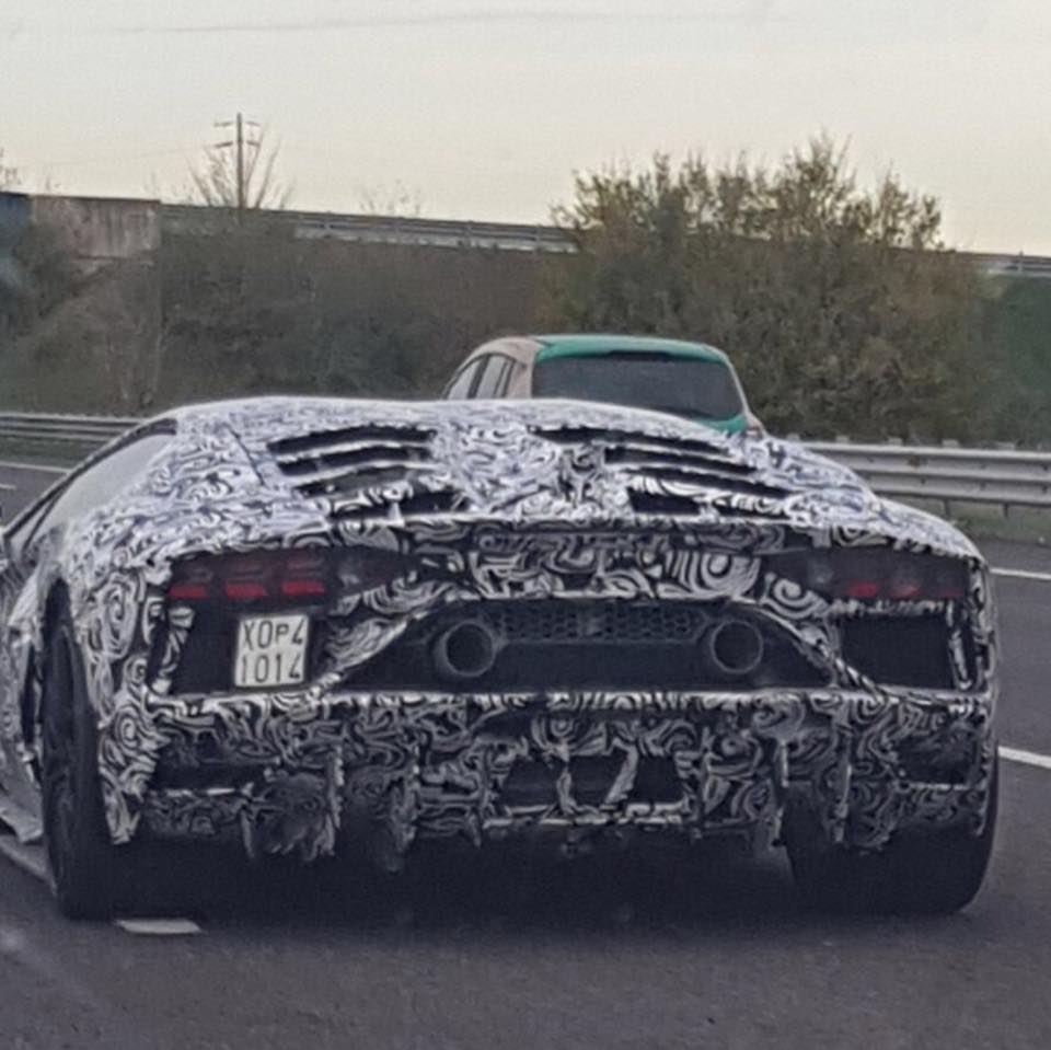 autoadvisoruk's tweet photo. Oh wow 😱 A new #Lamborghini #aventador has been spotted in Italy. New Aventador S Performante maybe? #supercars #autoadvisor🚗 #findreviewshare https://t.co/AwK7zYAodm