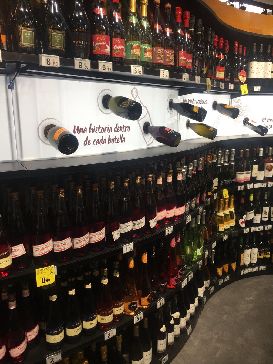 CarrefourES's tweet photo. Seguro que nuestros clientes se sorprenderán de la nueva #BodegaCarrefour online https://t.co/lDmcT7UoTH https://t.co/Hpg791AwBS