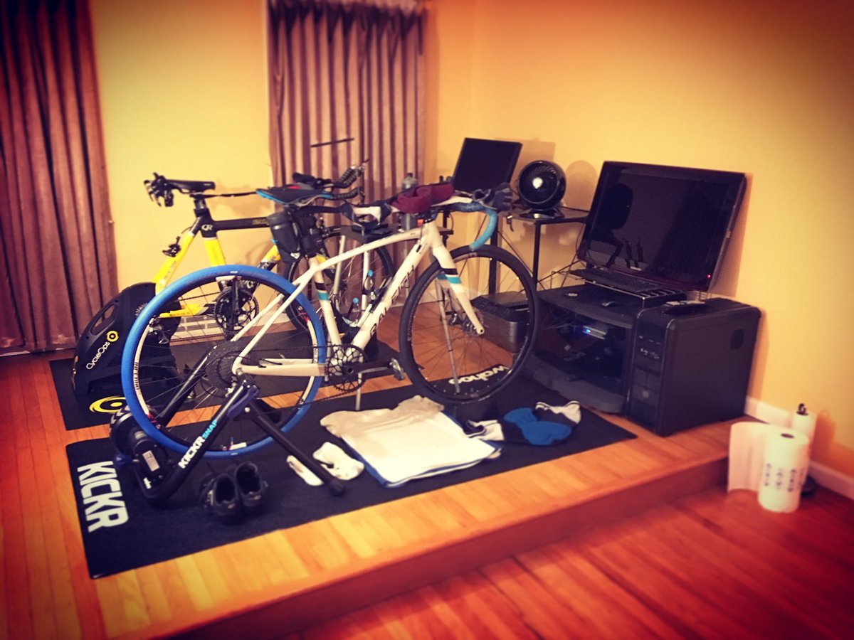 SoySalsaPicante's tweet photo. Sprinted up a hill so hard this morning that my foot unclipped from the Ultegra pedals; doh!
#WattageBazooka #Wahooligan #WahooKICKR #PainCave #IndoorTraining #Zwift #TurnThePainIntoPower #PainIsWeaknessLeavingTheBody #BikeLife #absoluteBLACK #OvalThis #OvalChainring https://t.co/hy4x2D3Np2