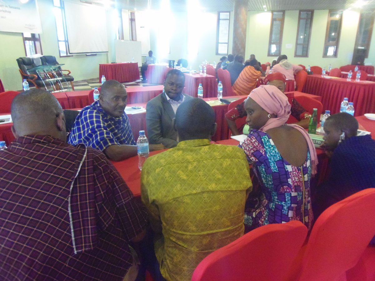 HakiMadini2012's tweet photo. Small groups of participants discussing overall findings and recommendations of Women's Land Tenure Security(WOLTS) action research at Multi-stakeholder Workshop on Gender, Mining and Pastoralism in Tanzania #landrightsnow @MokoroLtd #WOLTS #Tanzania https://t.co/HoWAz32BrT