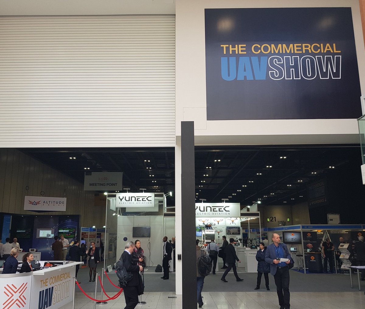 topdroneuk's tweet photo. #UAVshow time! https://t.co/TaCu38niRZ