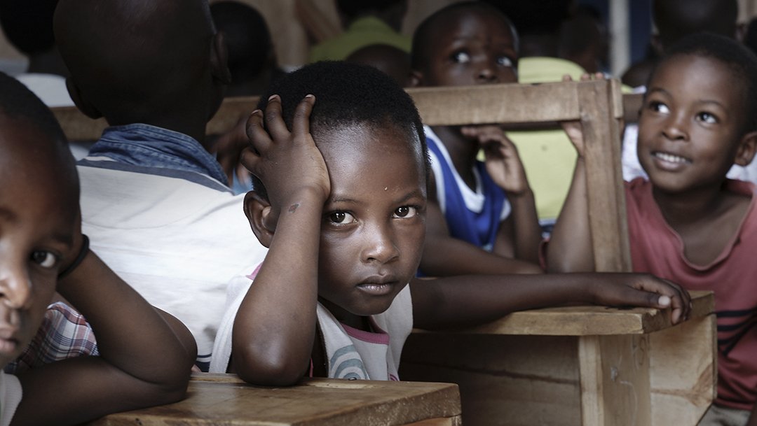 reactgroup's tweet photo. 🌎#AntibioticAwarenessWeek: Every minute 2 children under 5 are killed by pneumonia. LESS than 60% of health facilities in several African countries have ACCESS to the first-line #antibiotics needed. Report from @savechildrenuk ➡️https://t.co/Ca4h7gbAVC https://t.co/HO3f2GgHBR