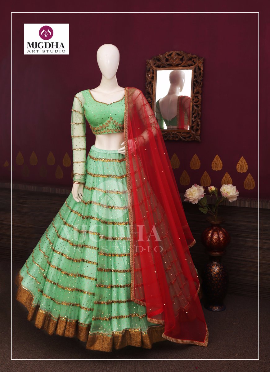 mugdhaartstudio's tweet photo. #Beautiful coin and beads work lehenga to add beauty to your #special events. We can Customize the color and size as per your requirement.
Product code - LHG 307
To Order with us :
WhatsApp: +91 8142029190 / 9010906544 https://t.co/5UJWES2Hd8