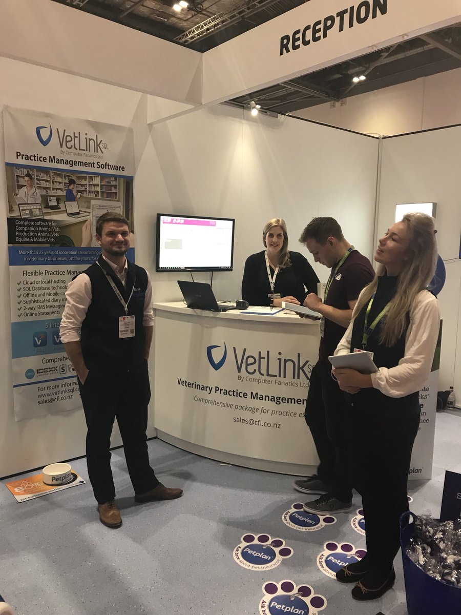 VetShow's tweet photo. First up in Vet Practice Live - the team from VetLink SQL &amp; @PetplanUK 🐾 #vetshow https://t.co/7sHawhYHlf