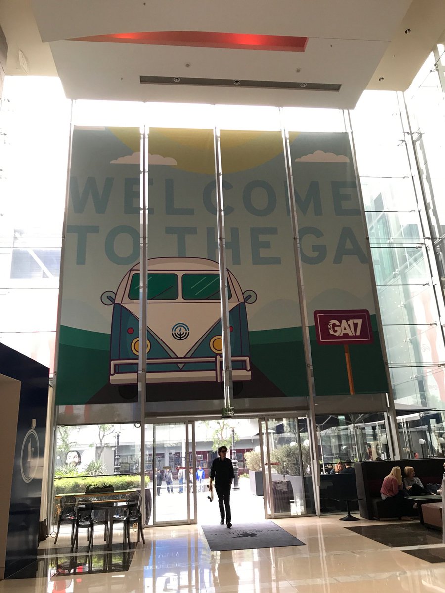 JulietGlaser's tweet photo. Said goodbye to the GA and LA, back in Ohio to get back to work. Next year in Tel Aviv! #JFNAGA https://t.co/ba95Owx7p3