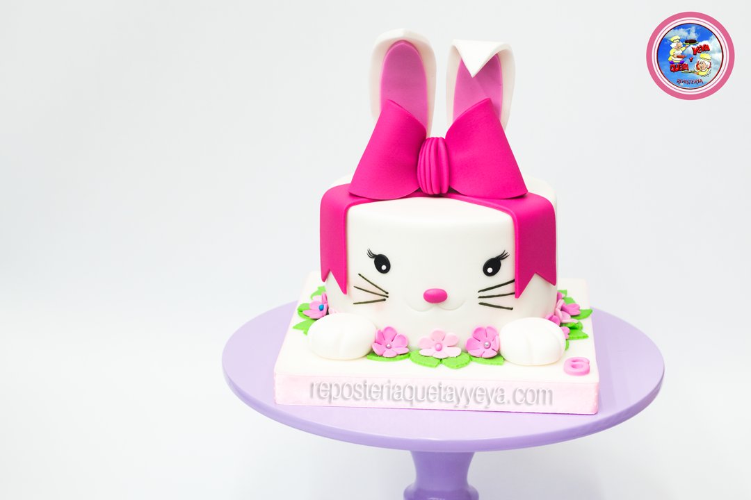 Reposteriaqyy's tweet photo. Qué tal esta ternurita de conejito? <3 Agréganos a whatsapp +573122872698 y recuerda separar tu cupo con 15 días de anticipación https://t.co/axvNI96Y9m