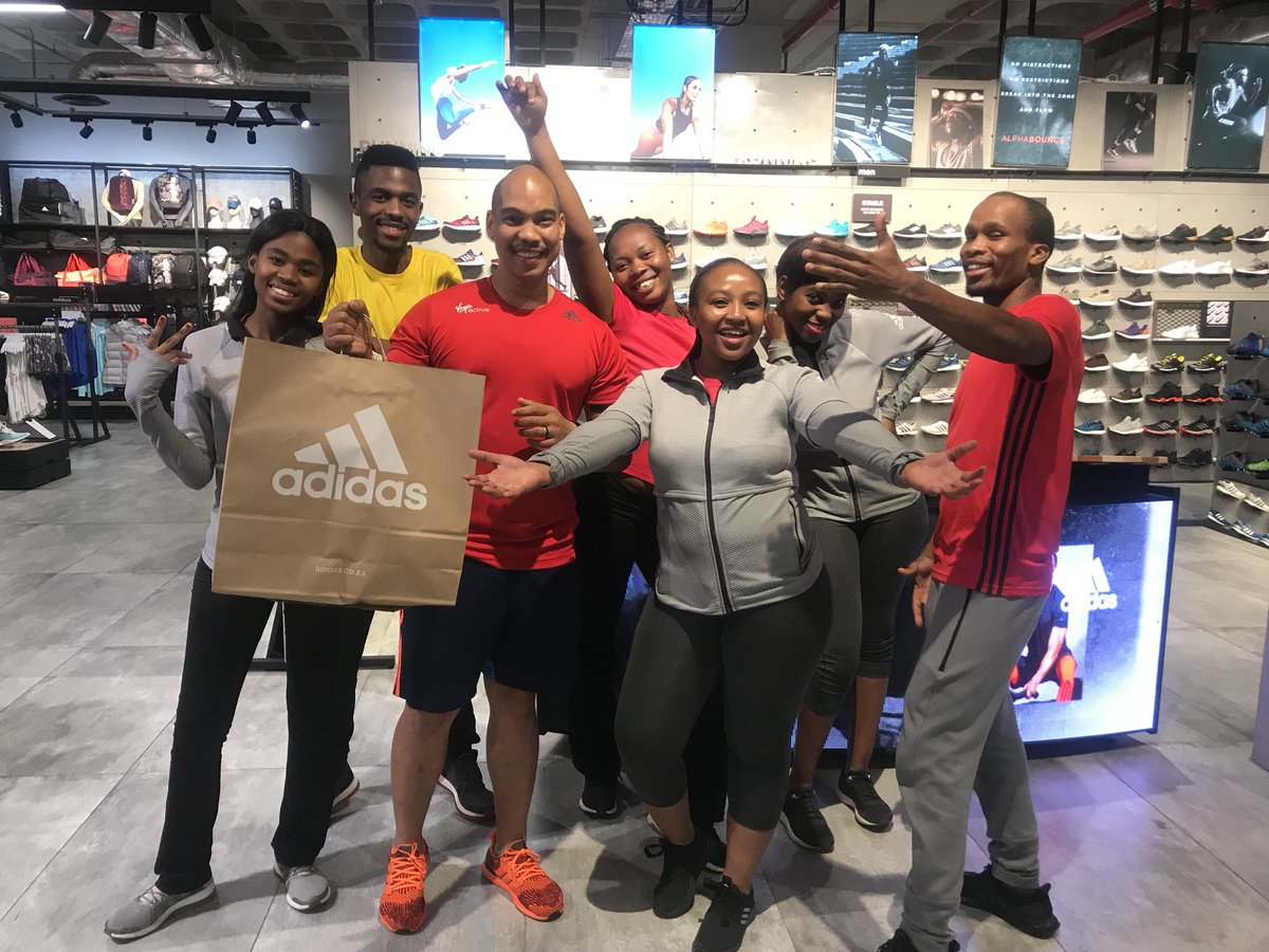 audas_vanschoor's tweet photo. Thanks @adidasZA + @virginactiveSA for this great shopping experience 🙌🏽🙌🏽 #Grateful #VASweatsesh #Neverdone #HeretoCreate #TrainingKit #Adidastraining #NotMadeforNormal #Thankful #MenlynAdidasStore #Avsfitness #AvsActive https://t.co/EtXiGdPXcM