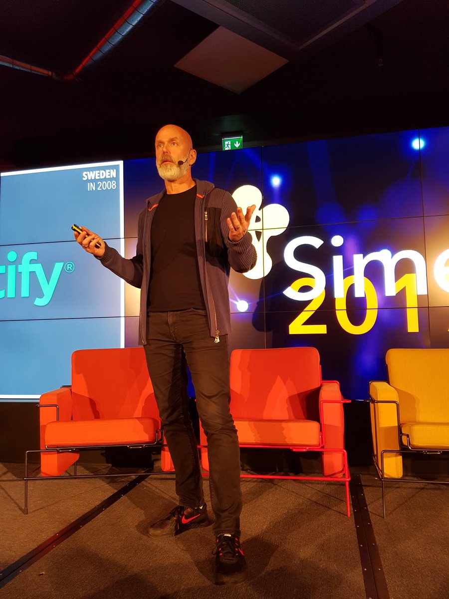 simeblog's tweet photo. Per sundin "People are the new media, people do not read paper magazines today, everything changes the question is only when? #sime17 https://t.co/sDEpHbgsd8