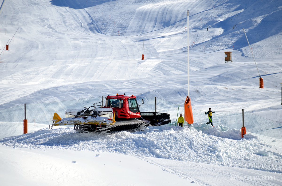 ¡En #baqueiraberet estamos preparados para la apertura del sábado! Are you ready? #EspirituBaqueira Más fotos de hoy: bit.ly/FotosRecientes…
