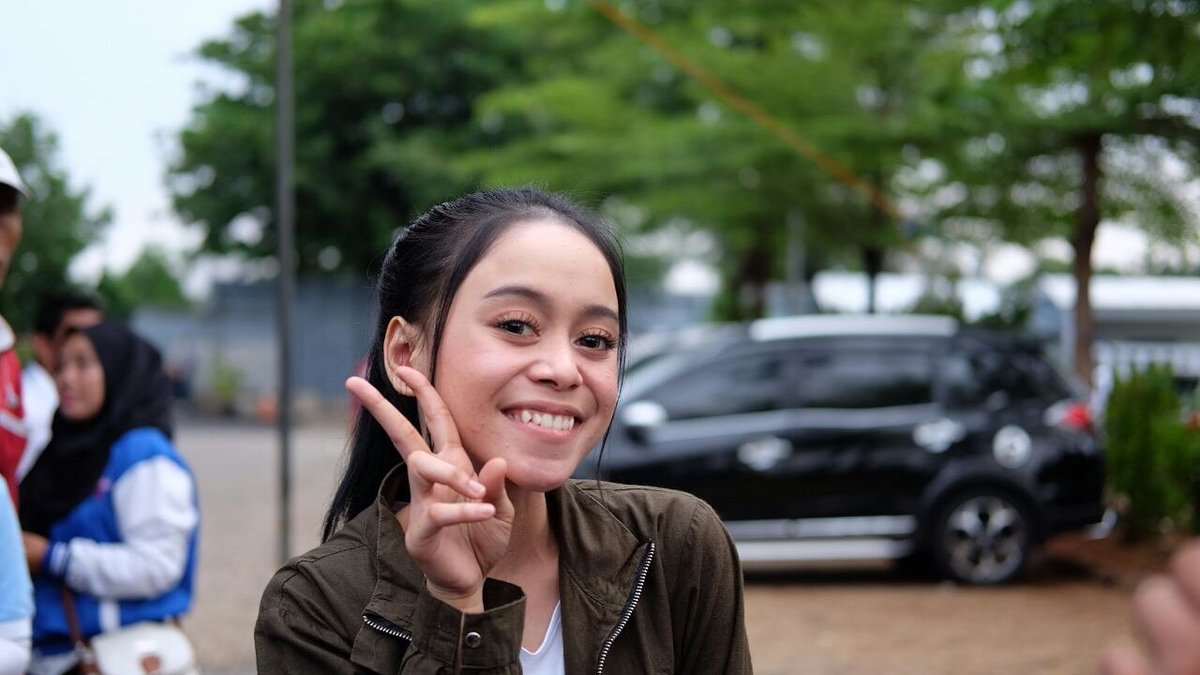 Yuk tong hilappp tweet nya disertakan foto2 dd yaa biar cepat up #LESTIAMI2017