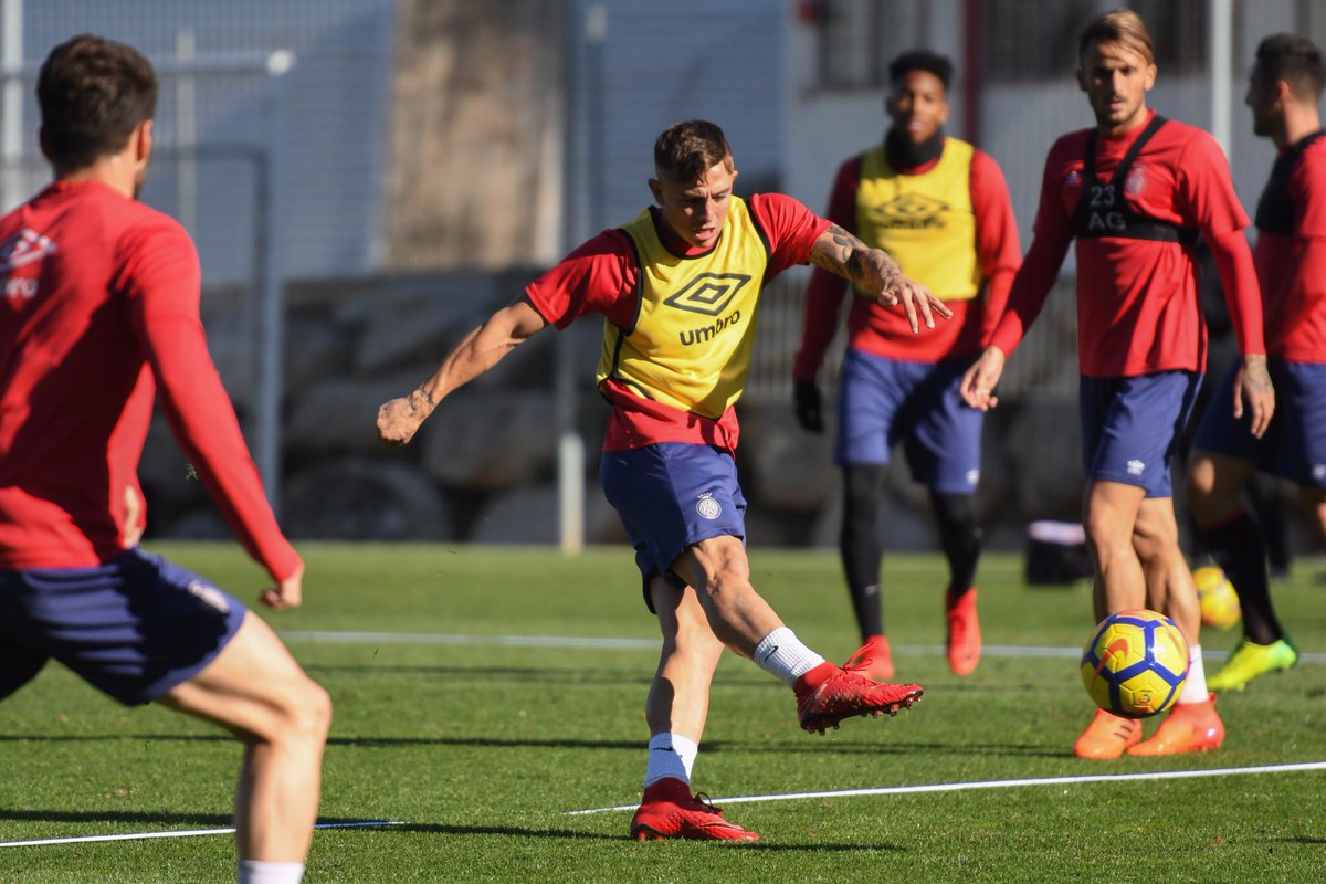 GironaFC's tweet photo. ✔️ Entrenament a Montilivi
Tot a punt per el partit de demà a l'estadi!! 👌
#GironaRealSociedad https://t.co/YV8k2yq8UE
