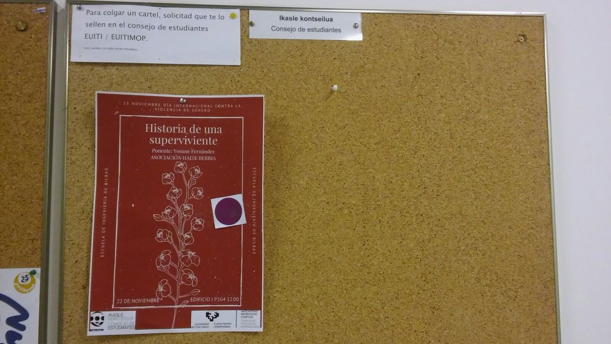 EIBconsejo's tweet photo. 22an prestatutako hizketaren kartelak kentzen dizkigute eskolan. Bakarrik euskarazko bertsioa kentzen dute, gaztelerazko utziz🙅🏼 ikasle kontseilutik euskeraren erabilera bultzatzen dugu eta ez ditugu horrelako akziorik onartuko🚫 https://t.co/BPM6Tpy7vp
