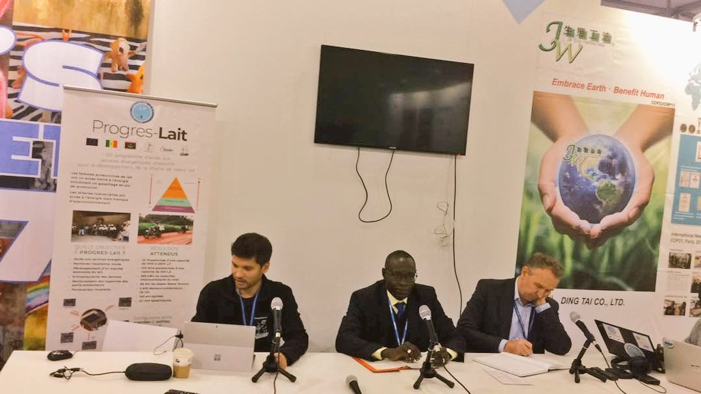 Progres_Lait's tweet photo. Side Event @endaenergylinks  au Pavillon @ENERGIES2050.
#EndaCop23 
#Cop23Bonn 
#COP23 https://t.co/UMHwtIJDvK