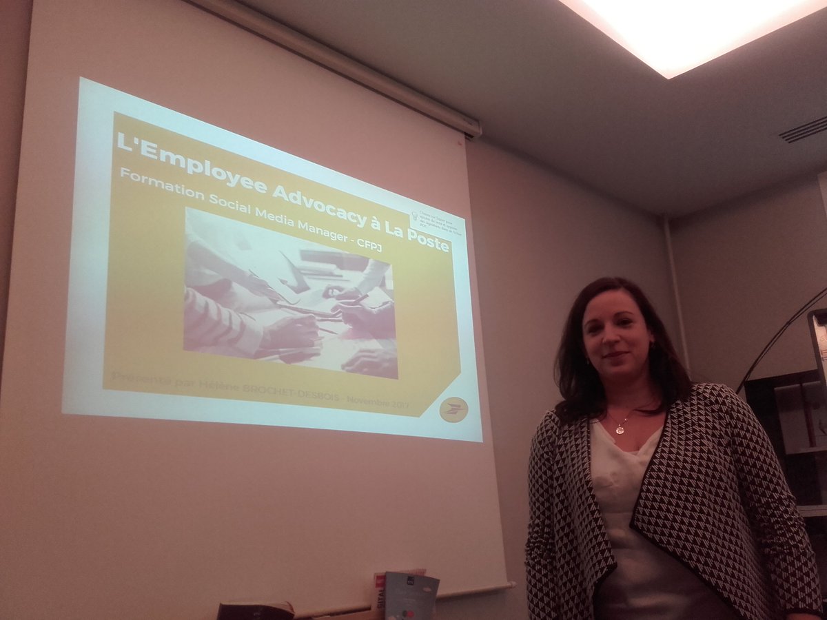 Pierre_Miceli's tweet photo. L'employee advocacy expliqué avec enthousiasme avec @brochetln pour la certification #SMMCFPJ @cfpjcom https://t.co/gzLsWOPj4F