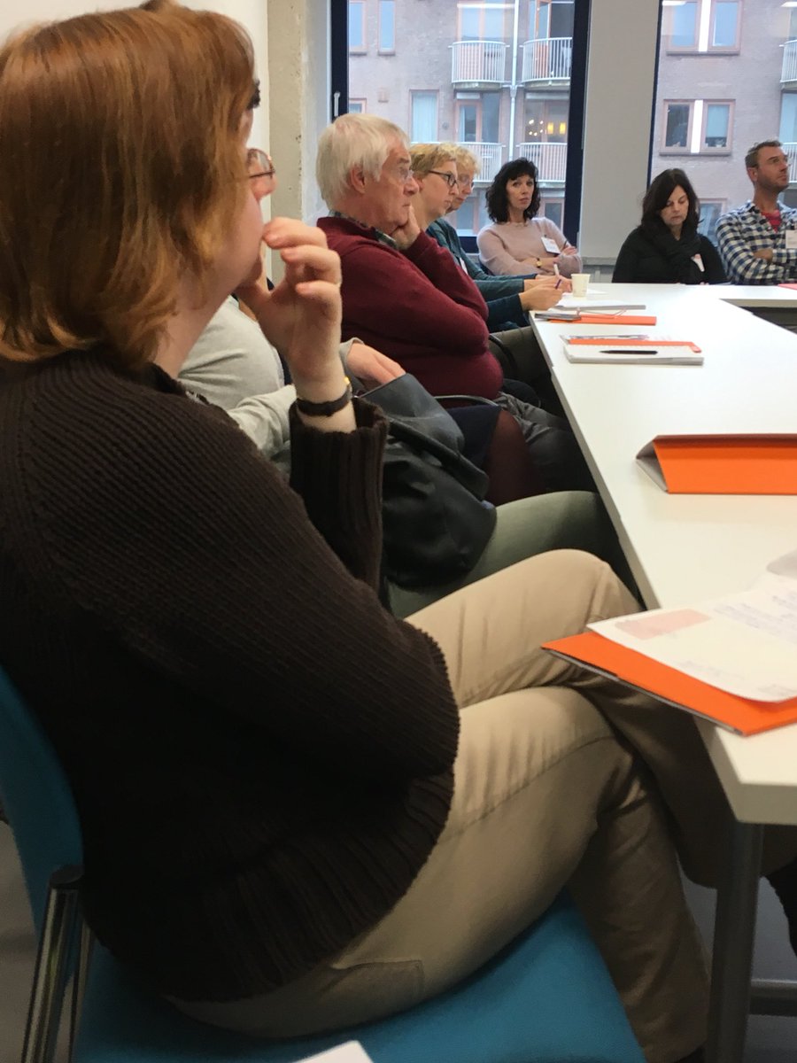 RINOgroep's tweet photo. Hoe kunnen we wetenschappelijk onderzoek stimuleren? ‘Je kunt samenwerken binnen je individuele opleidingstraject’, Henk Schut #POM17 https://t.co/IFPG657gan