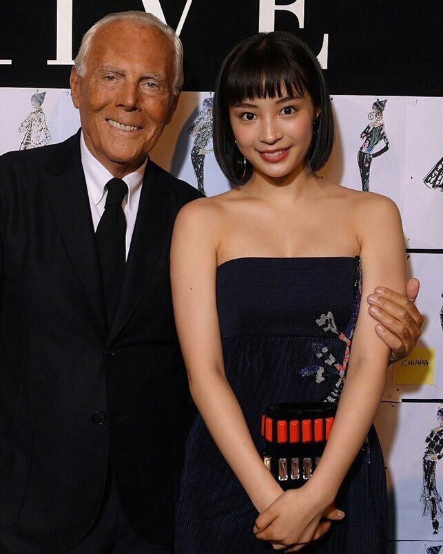tensitokawaro's tweet photo. 広瀬すず～！！女優ならどんな時も同じスマイルでいような～～！！！ https://t.co/qmdbTtbs0F