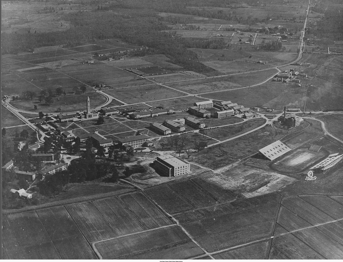 ebrpl's tweet photo. #TBT LSU's campus hardly looks recognizable in this photo from 1929! You can find this photo and more in the Baton Rouge Room's digital archive on our website. #BRHistory #LSU #BatonRouge #LibraryArchive @lsu https://t.co/aoDvJqreDO