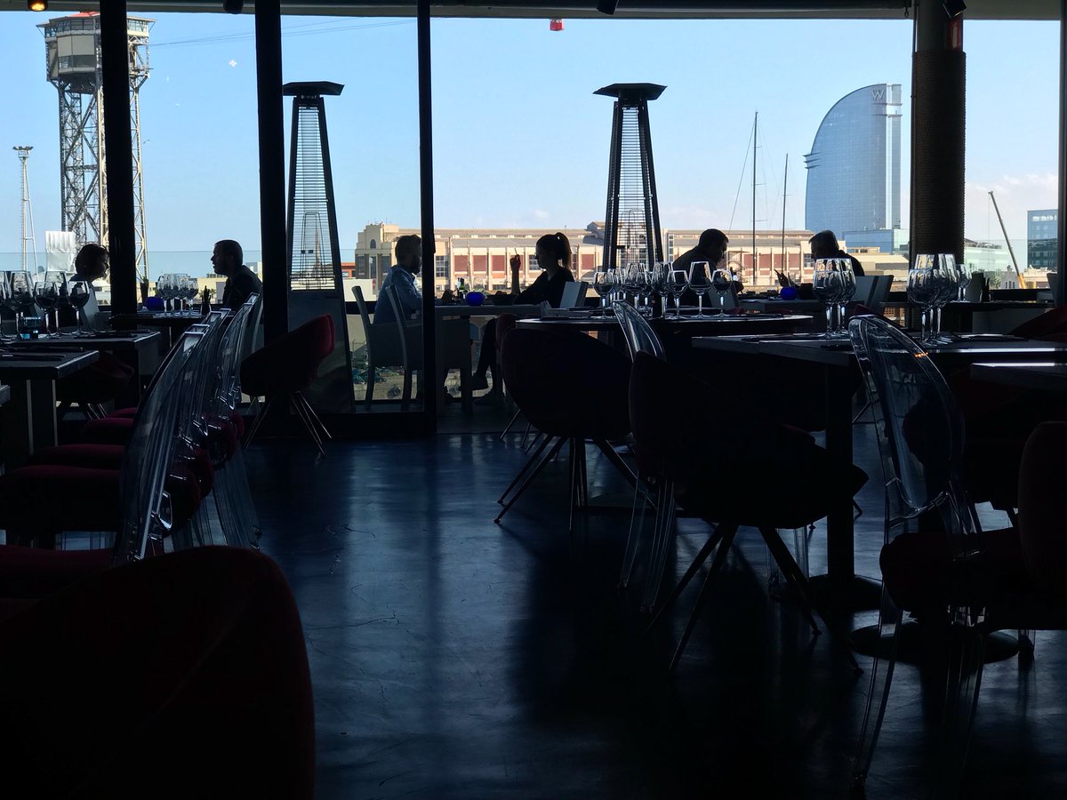 Buenas tardes 👋🍴⚓️ #restaurant #mirandoalmar #maremangun #centrocomercial #comida #jueves #disfrutandolavida #vistasalmar #barcelona #catalunya #food