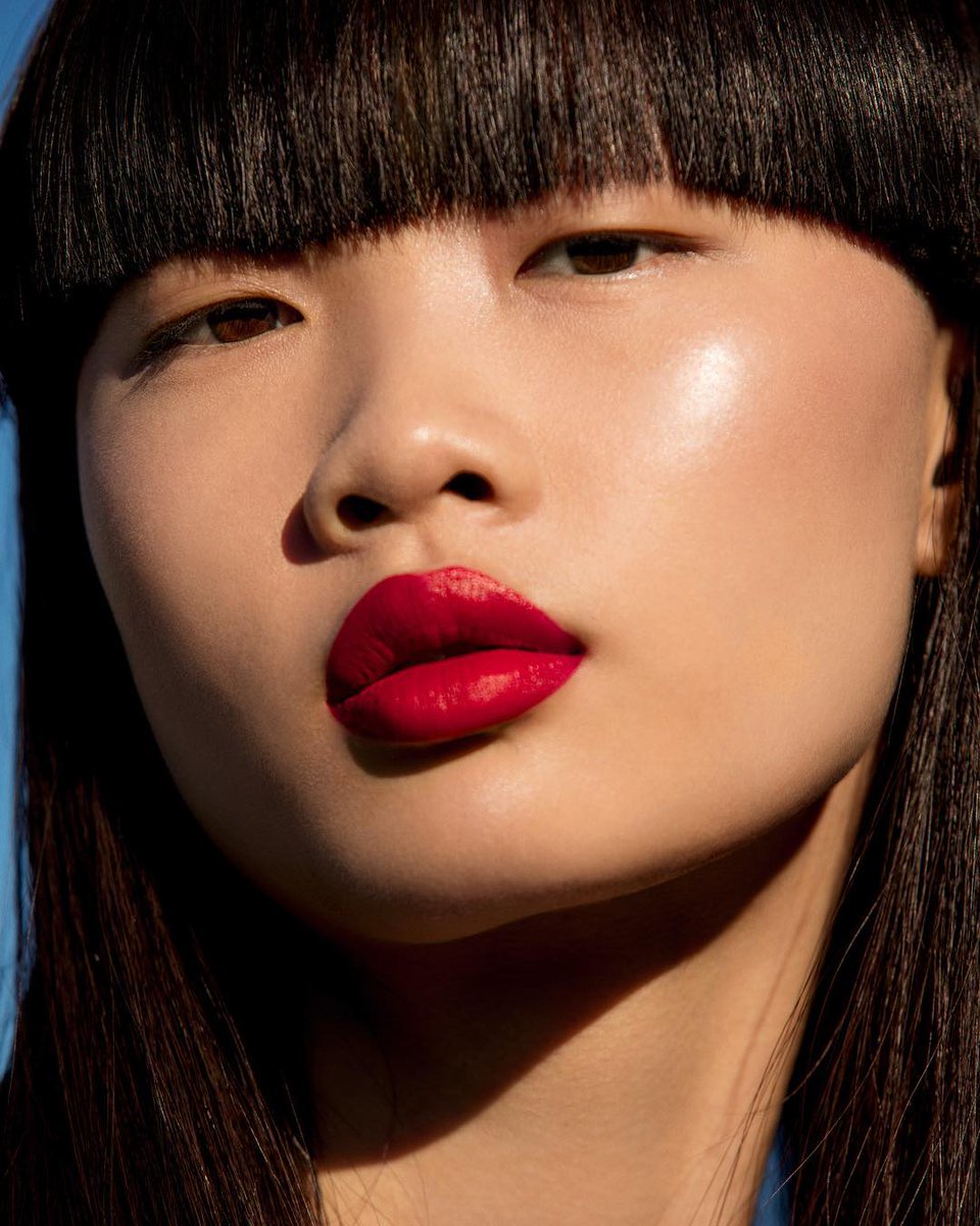 FentyBeautyProm's tweet photo. The brand new #STUNNA Lip Paint out this November 23rd
Shop Yours at https://t.co/V9QDs0vICG 
#Beauty #Rihanna https://t.co/coeN3oKsto