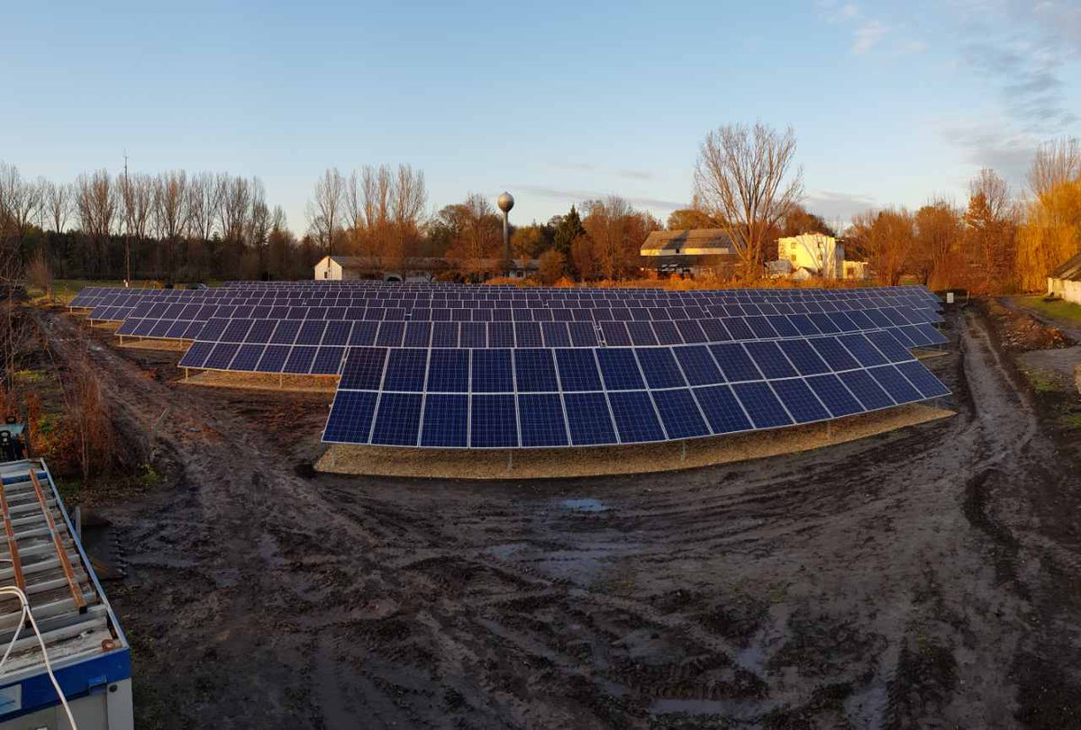 tree_system's tweet photo. More from our 217 kW #project in #Tapioszele , #Hungary!
@tree_system the #groundmounting specialist! https://t.co/yZS8xplcKX