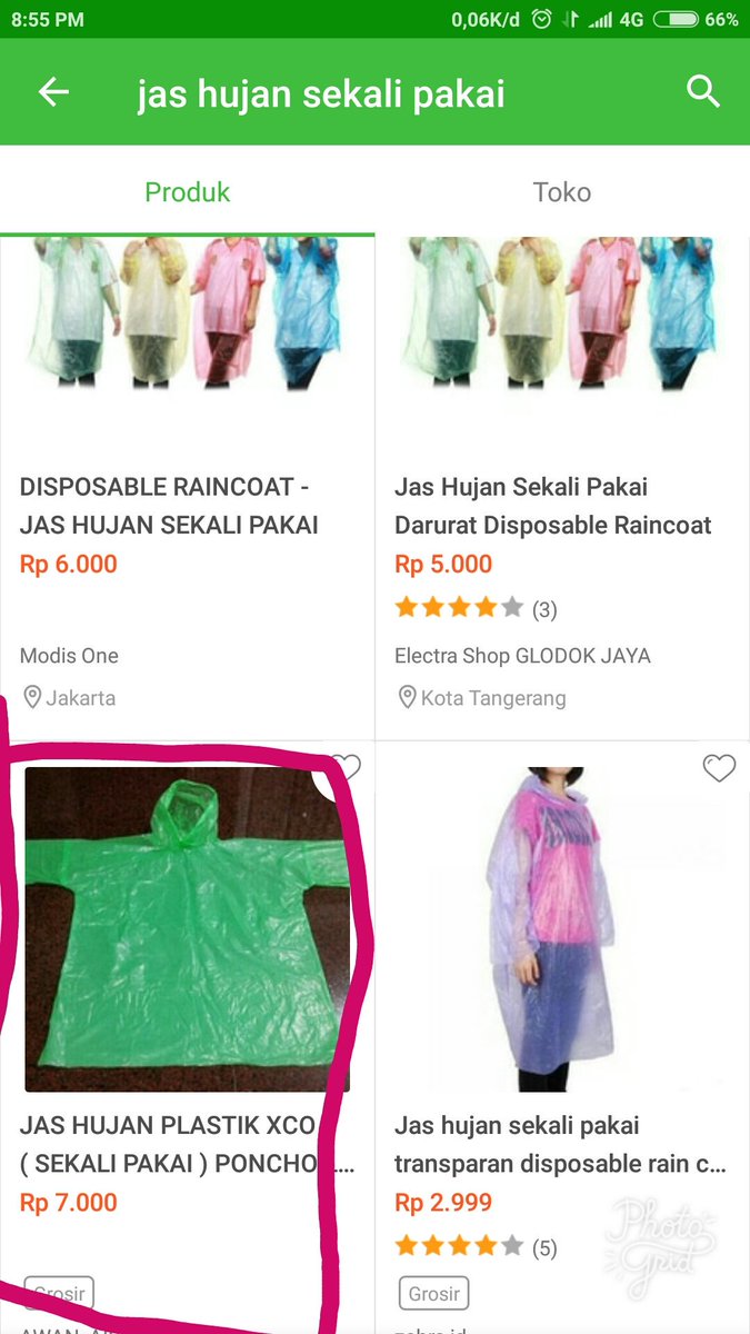 wulansariokt's tweet photo. @Ini_Talkshow Jas hujan ini cocok untuk mang saswi, karena mmang lg ngirit&amp;warna yg ijo kaya pohon pisang😃 😃@Ini_Talkshow #iniTalkshowHujan https://t.co/xoljT9M54E