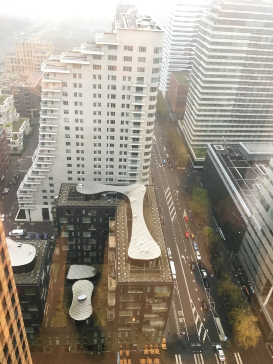 janjaapomvlee's tweet photo. Business visit @symphonybuilding @amsterdam @hellozuidas @AmsterdamZuidas @ZuidasAmsterdam @AdamZuidas #excellentview #abithazythough https://t.co/2x4HBjWrZi