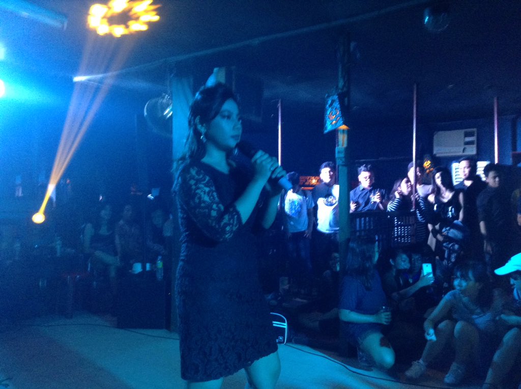 UPLBDevComSoc's tweet photo. Tonight's last performer is Isabel Santos singing If I Ain't Got You.
#SICXV #Soundwaves2017 https://t.co/ZT2mvSKzvb