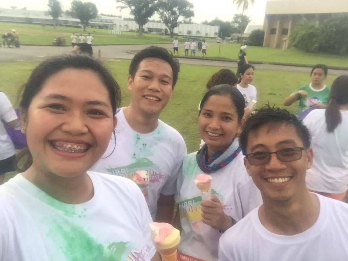 VGoDongHae's tweet photo. IRRI Color Run #RunForDiversity https://t.co/rlXmuLTzgQ