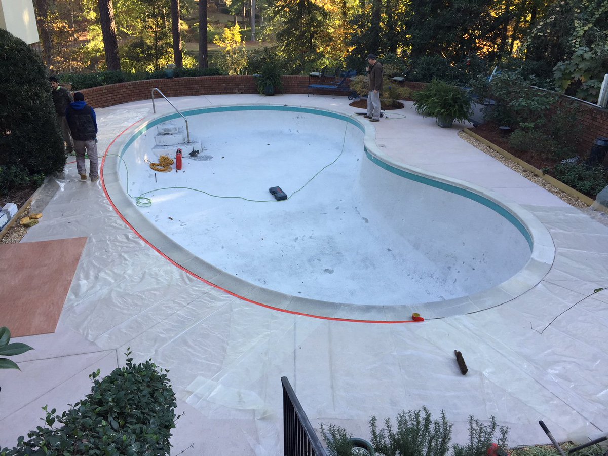 SpaAndPoolWorld's tweet image. #ClaytonBrittAndSonsInc is working on a #replaster in Cumberland Co.  Replacing tile, coping &amp;amp; replastering the pool.  Stay tuned for the "after" pictures.