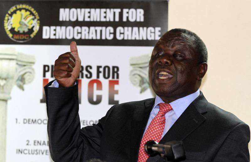 ReutersAfrica's tweet photo. #Zimbabwe's Tsvangirai calls on Mugabe to resign https://t.co/bjkIClGle7 https://t.co/kJViuV1TTH