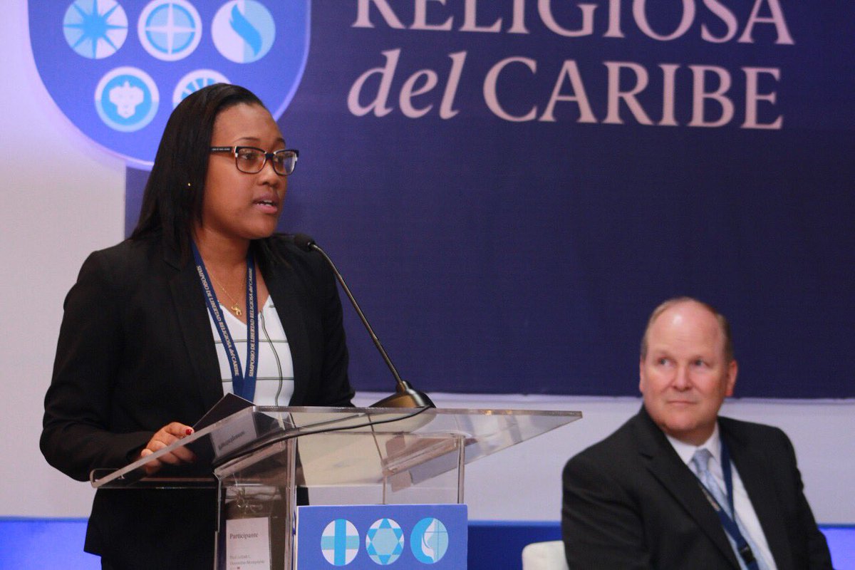 PUCMM's tweet photo. Este encuentro se desarrolla con la participación de delegados de 15 países de América y el Caribe, en representación de gobiernos, sectores académicos y empresariales, la sociedad civil, medios de comunicación y líderes religiosos.  #simposioLRC #libertadreligiosa https://t.co/iPWzjdD2SI